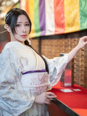 [Hane Ame／雨波] Original 2024 New year Silver Kimono_19