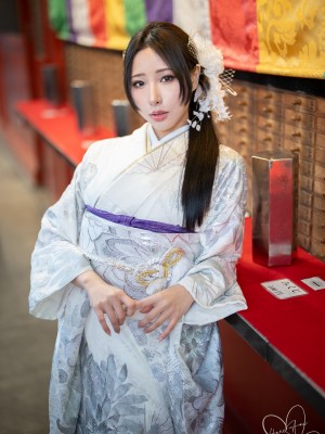 [Hane Ame／雨波] Original 2024 New year Silver Kimono_21