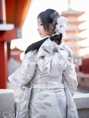 [Hane Ame／雨波] Original 2024 New year Silver Kimono_14