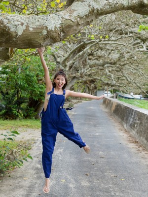 志田音々- まるっとりっぷ_021P