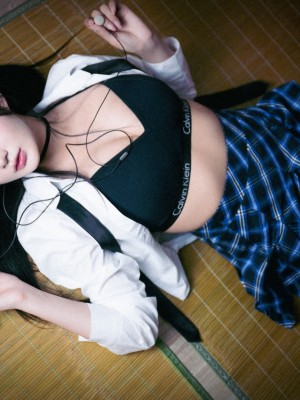 [한지나] 지나의 교복 생활 Dark ver_-g9joiBVQdlsmmIA