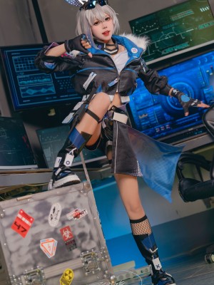 咬人小小兔 -崩铁·银狼_05