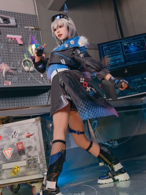 咬人小小兔 -崩铁·银狼_06