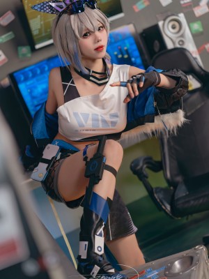 咬人小小兔 -崩铁·银狼_12