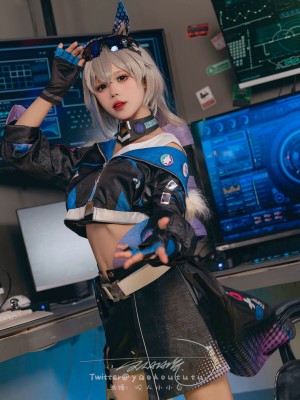 咬人小小兔 -崩铁·银狼_09