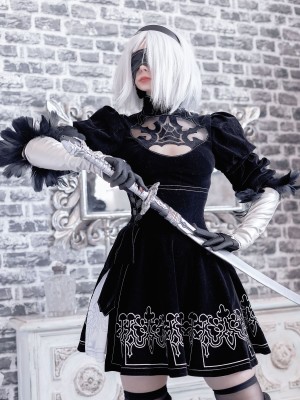 Monoki Chan - 2B_16