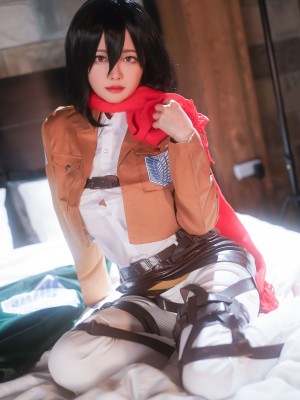 Arty Huang (Arty亚缇) - Mikasa Ackerman_01