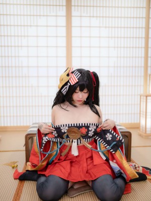 [Yuna (유나)] Vol.8 AzurLane IJN Taihou_17