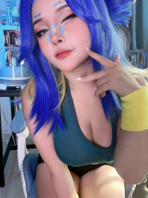 Sayo Momo - Neon_11