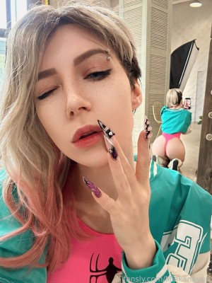 Mik Allen - Gwen Swimsuit_Spidergwen (7)