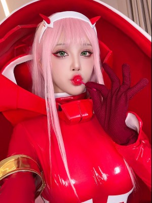 Aqua - Zero Two_02