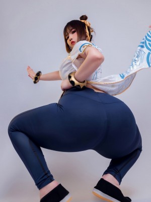 Uyuy Ass Collection_075