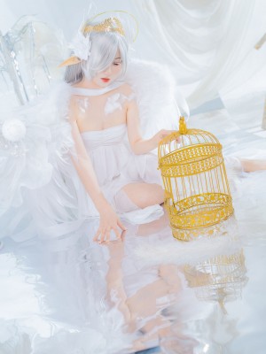 [喵喵的喵吖] 翅膀坠落 Fallen Angel_04