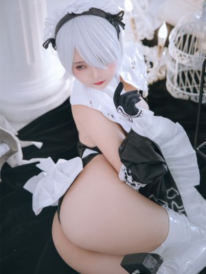 [日奈娇] 2B奶盖女仆_035