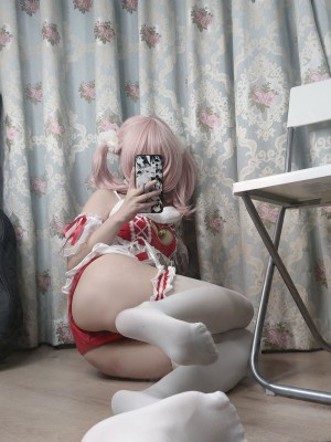 [神沢永莉] 平安夜红色分体式_085