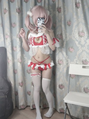 [神沢永莉] 平安夜红色分体式_072