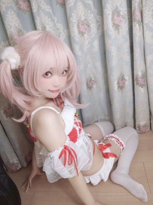 [神沢永莉] 平安夜红色分体式_028