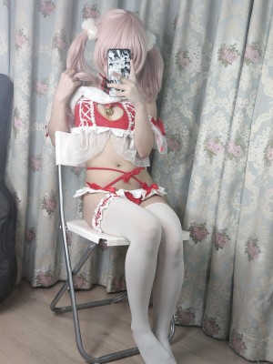 [神沢永莉] 平安夜红色分体式_063