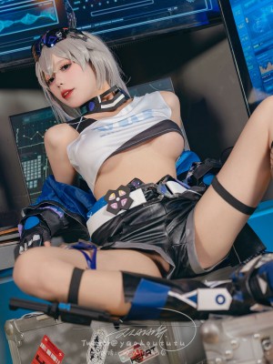 Niantutu - Silver Wolf_32