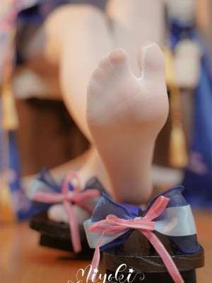 [铃木美咲(Misaki Suzuki)] 美脚的赐福 白鹭樱华_06