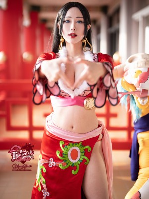 HaneAme雨波 - Boa Hancock_02