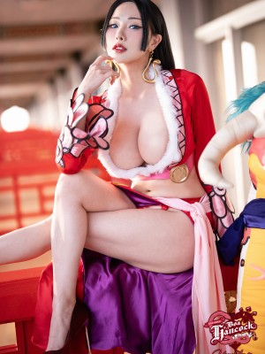 HaneAme雨波 - Boa Hancock_10