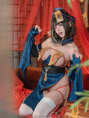 咬一口兔娘 -『华甲僵尸夜』_04