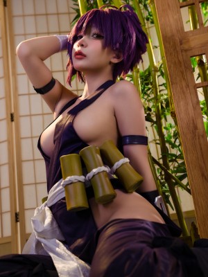 Umeko J - Yuzuriha_023