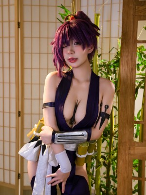 Umeko J - Yuzuriha_004