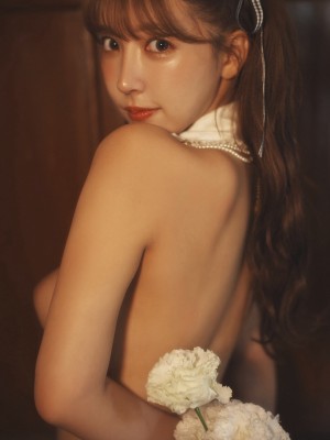 三上悠亜 写真集「Your DOLL」_046