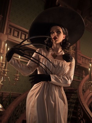 Lady Melamori - Alcina Dimitrescu_28