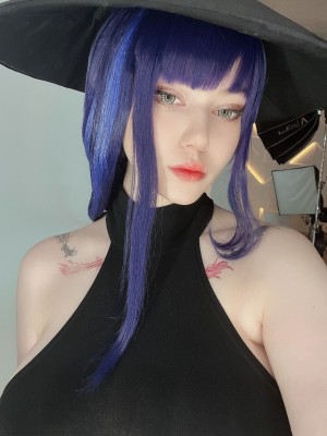 Alina Becker - Baal_38