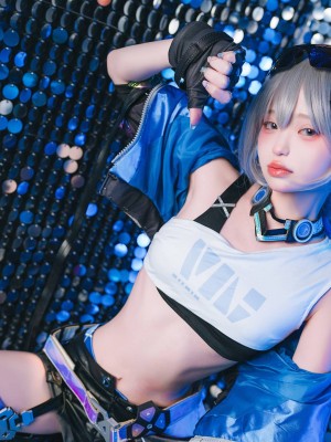 Irisuare - Silver Wolf_03