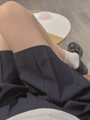 禅院熏 JK白袜裸足_30