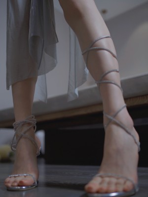 禅院熏 银色礼服_11