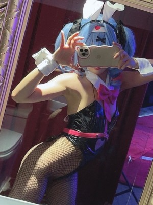 PoppaChan - Miku Rabbit Hole_048