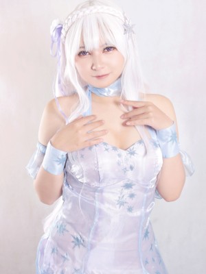 [Foxy Gravia] Emilia_11
