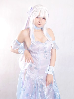 [Foxy Gravia] Emilia_10