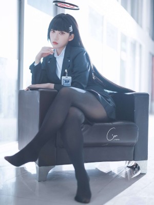 Cien cosplay Blue_Archive_RIO_19