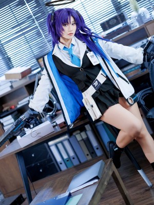 Cien cosplay 蔚蓝档案-优香_04
