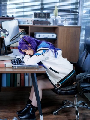 Cien cosplay 蔚蓝档案-优香_10