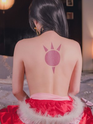 蛇姫秘蜜ワンピーボアハンコック_177