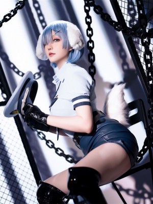 Hoshilily (星之迟迟) Rem Dog-Eared Police Officer - ReZero_024