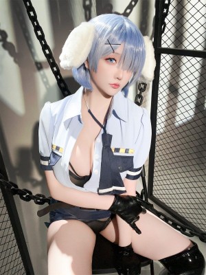 Hoshilily (星之迟迟) Rem Dog-Eared Police Officer - ReZero_095