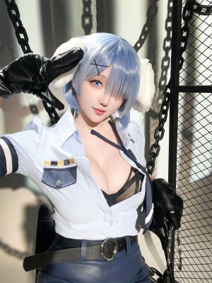 Hoshilily (星之迟迟) Rem Dog-Eared Police Officer - ReZero_100