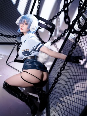 Hoshilily (星之迟迟) Rem Dog-Eared Police Officer - ReZero_075