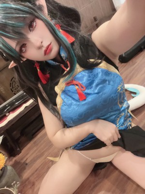 [阿呀被发现了Aya&小和甜酒] 年夕旗袍双人御守_169