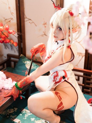 [阿呀被发现了Aya&小和甜酒] 年夕旗袍双人御守_022