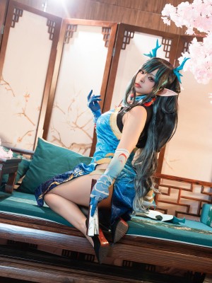 [阿呀被发现了Aya&小和甜酒] 年夕旗袍双人御守_054