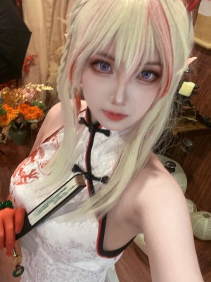 [阿呀被发现了Aya&小和甜酒] 年夕旗袍双人御守_198